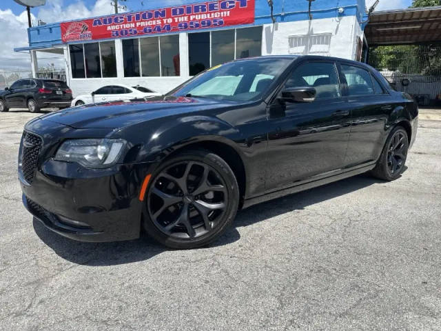 2021 Chrysler 300 300S RWD photo