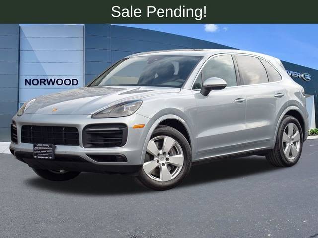 2022 Porsche Cayenne AWD photo