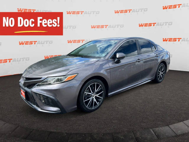2021 Toyota Camry SE FWD photo