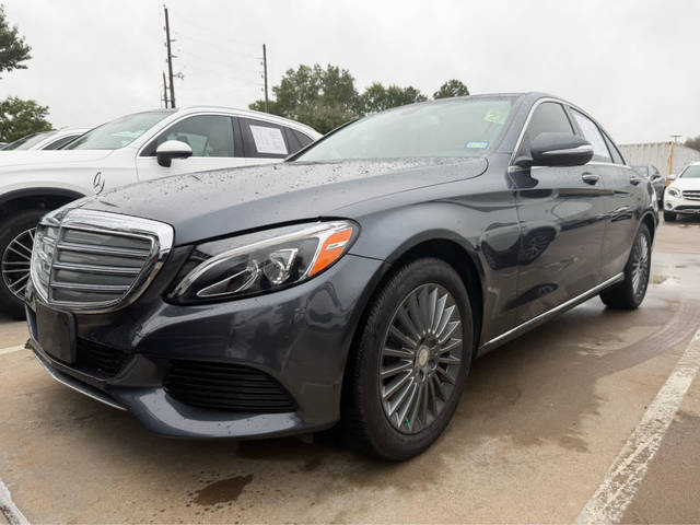 2015 Mercedes-Benz C-Class C 300 Luxury RWD photo