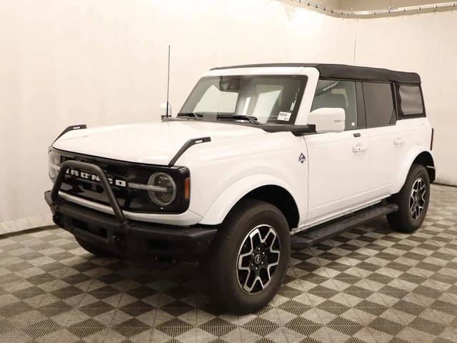 2021 Ford Bronco 4 Door Outer Banks 4WD photo