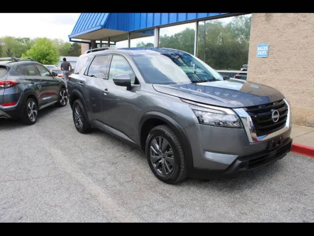2023 Nissan Pathfinder SV FWD photo