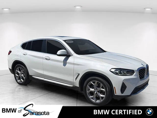 2023 BMW X4 xDrive30i AWD photo