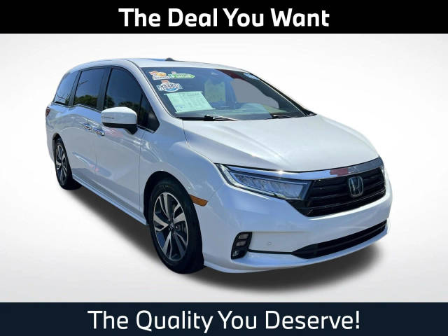 2023 Honda Odyssey Touring FWD photo