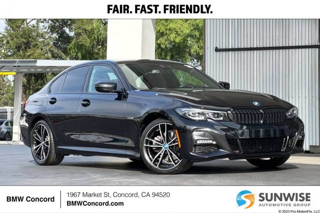 2022 BMW 3 Series 330e RWD photo