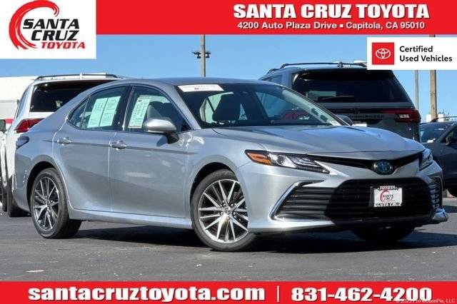 2023 Toyota Camry Hybrid XLE FWD photo