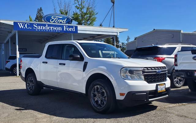 2023 Ford Maverick XLT AWD photo