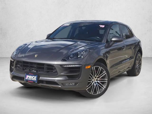 2015 Porsche Macan Turbo AWD photo