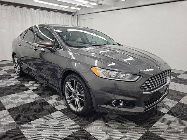 2015 Ford Fusion Titanium FWD photo