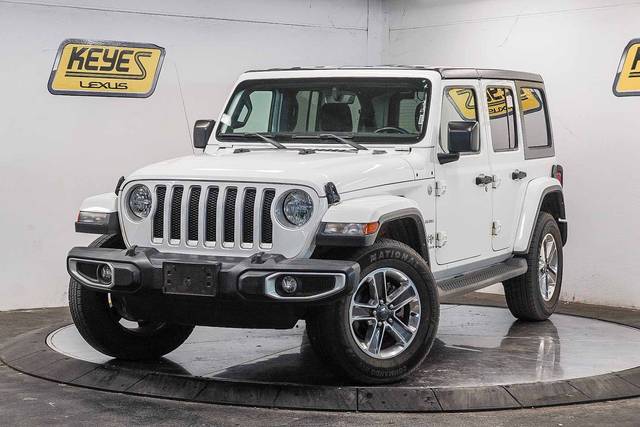 2023 Jeep Wrangler Unlimited Sahara 4WD photo