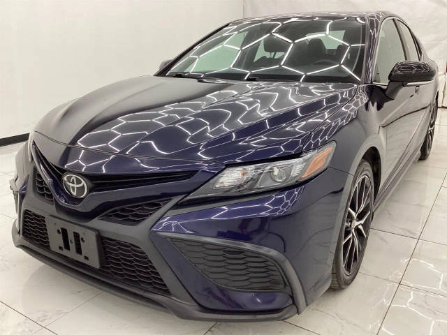 2022 Toyota Camry SE FWD photo