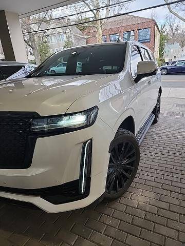 2023 Cadillac Escalade 4WD Premium Luxury 4WD photo