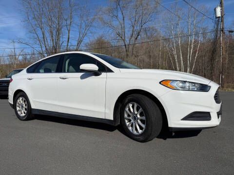 2016 Ford Fusion S FWD photo