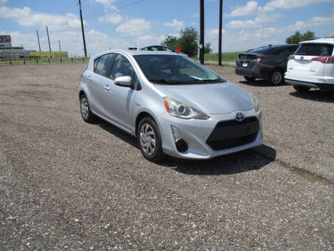 2015 Toyota Prius c One FWD photo