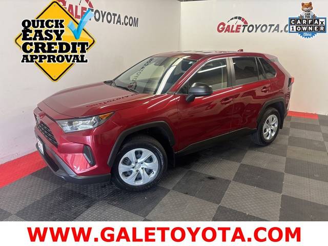 2022 Toyota RAV4 LE AWD photo