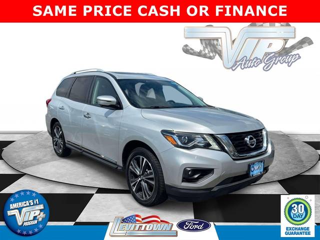 2020 Nissan Pathfinder Platinum 4WD photo