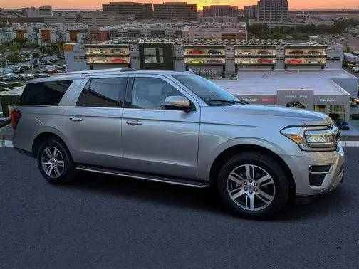 2023 Ford Expedition Max Limited RWD photo