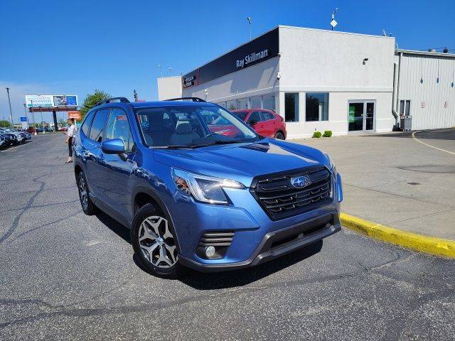 2023 Subaru Forester Premium AWD photo