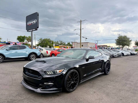 2015 Ford Mustang GT RWD photo