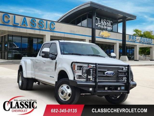 2022 Ford F-350 Super Duty LARIAT 4WD photo
