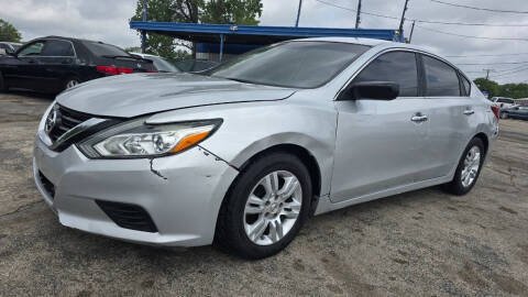 2016 Nissan Altima 2.5 FWD photo