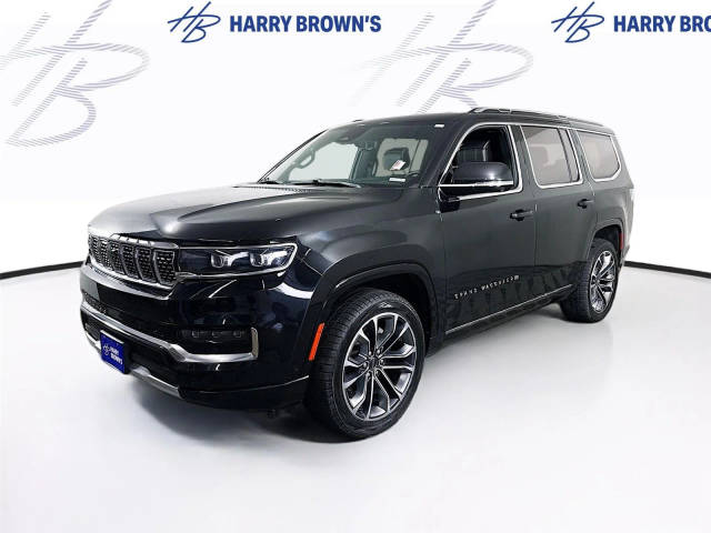 2022 Jeep Grand Wagoneer Series III 4WD photo