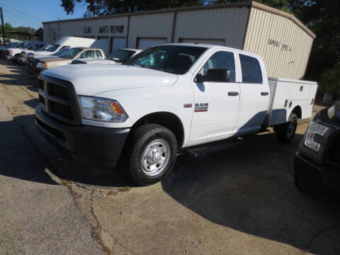 2017 Ram 2500 Tradesman RWD photo