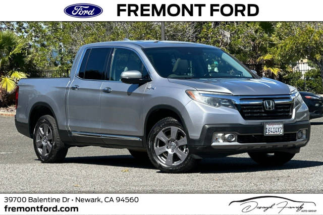 2020 Honda Ridgeline RTL-E AWD photo