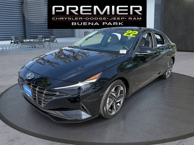 2022 Hyundai Elantra Limited FWD photo