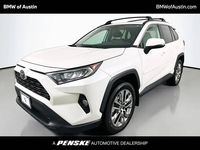 2021 Toyota RAV4 XLE Premium FWD photo