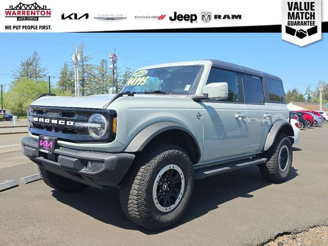2023 Ford Bronco 4 Door Outer Banks 4WD photo