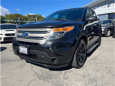 2015 Ford Explorer Base 4WD photo