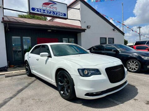 2021 Chrysler 300 300S RWD photo
