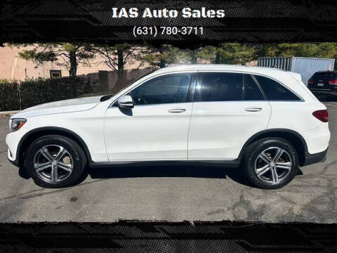 2016 Mercedes-Benz GLC-Class GLC 300 AWD photo