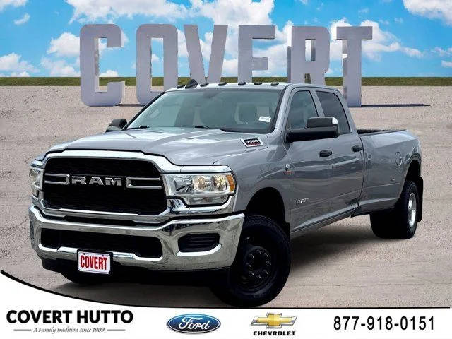 2022 Ram 3500 Tradesman 4WD photo