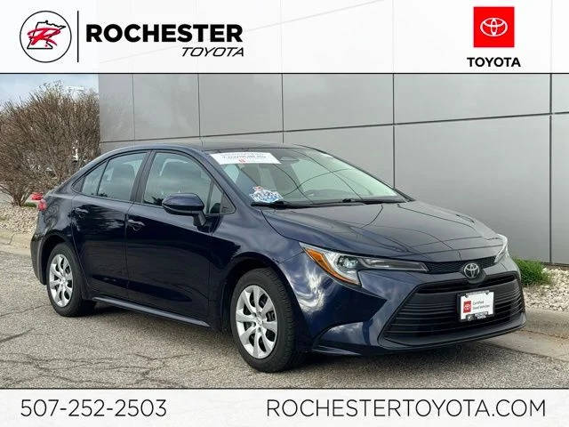 2023 Toyota Corolla LE FWD photo