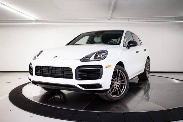 2023 Porsche Cayenne Coupe Platinum Edition AWD photo