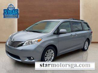 2015 Toyota Sienna XLE FWD photo