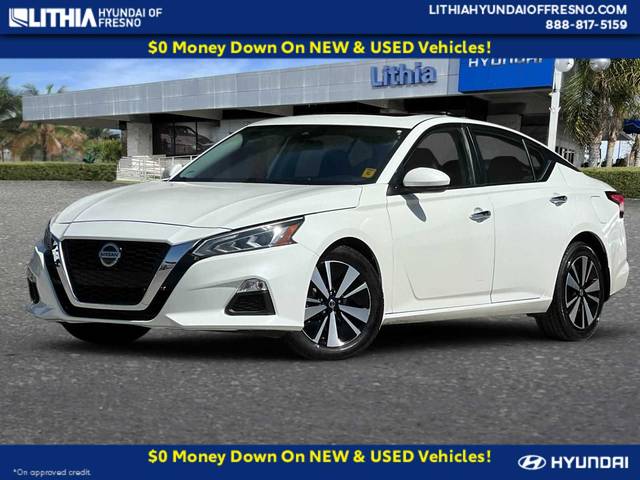2022 Nissan Altima 2.5 SV AWD photo