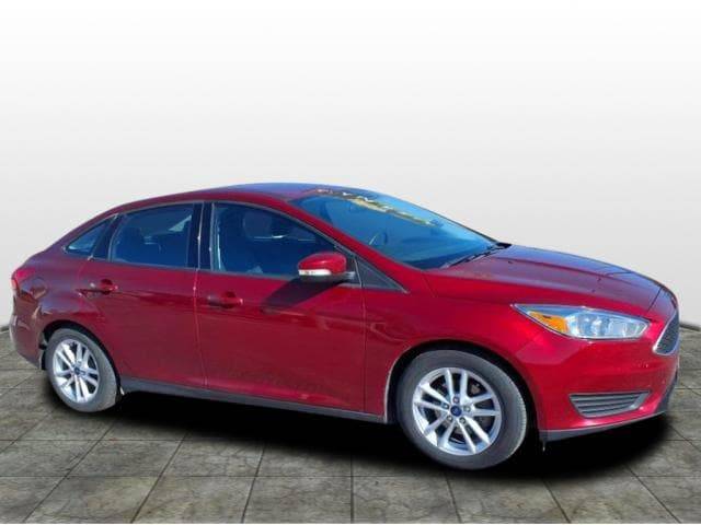 2015 Ford Focus SE FWD photo