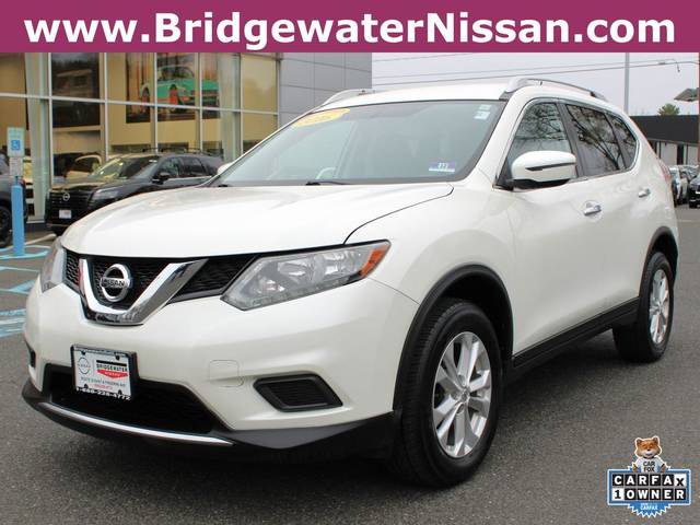2016 Nissan Rogue SV AWD photo
