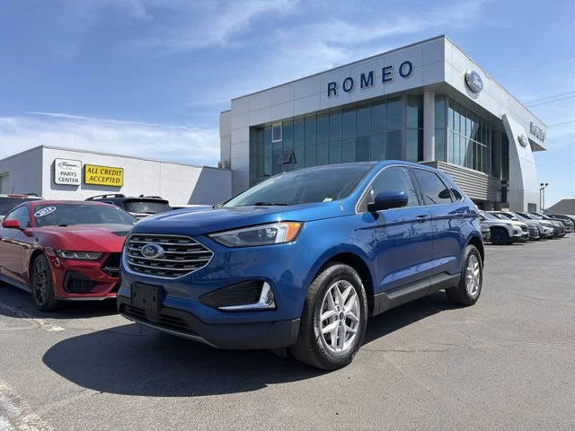 2022 Ford Edge SEL AWD photo