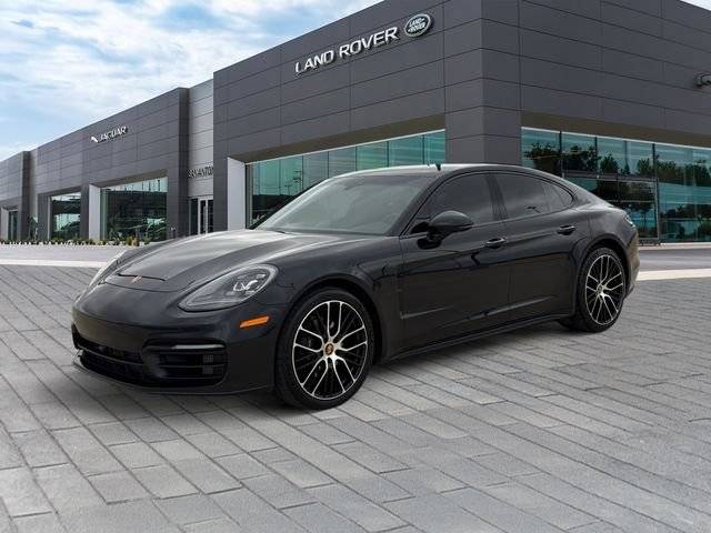 2022 Porsche Panamera Platinum Edition RWD photo