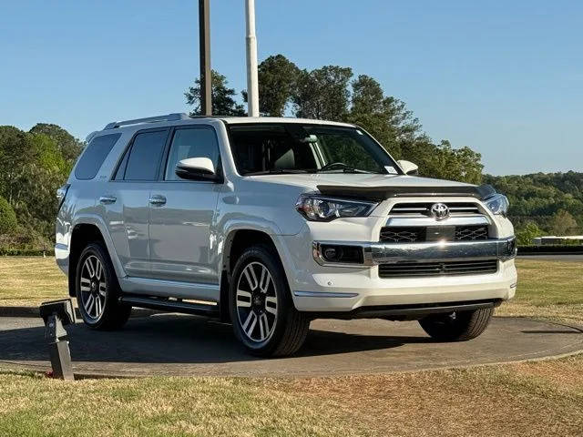 2023 Toyota 4Runner Limited 4WD photo
