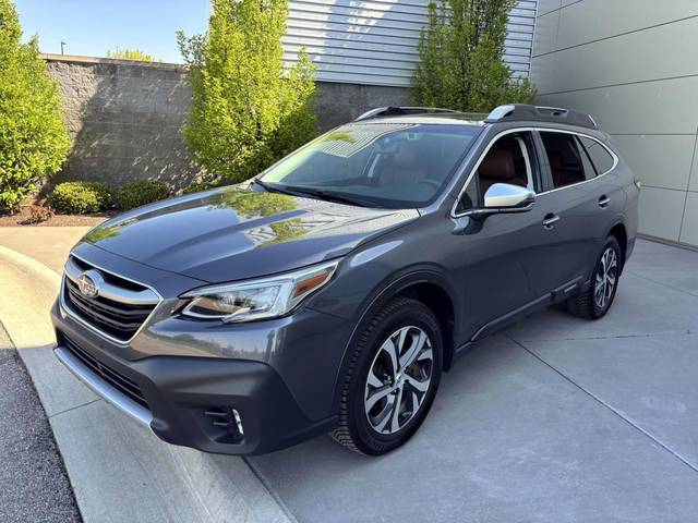 2022 Subaru Outback Touring XT AWD photo