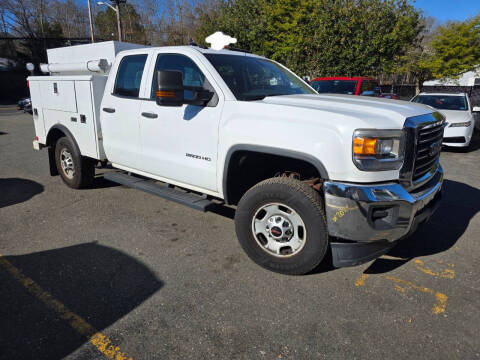 2015 GMC Sierra 2500HD 4WD photo