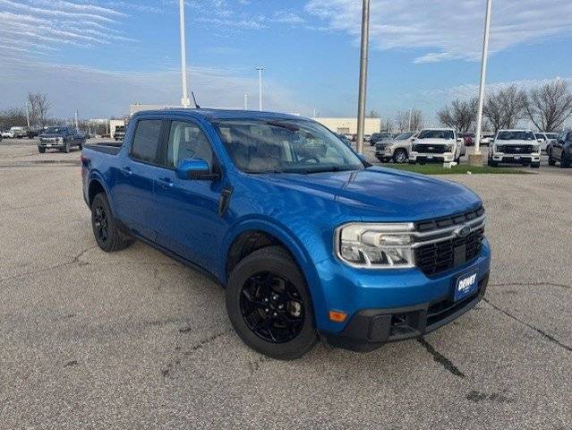 2022 Ford Maverick LARIAT AWD photo