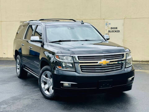 2015 Chevrolet Suburban LTZ 4WD photo