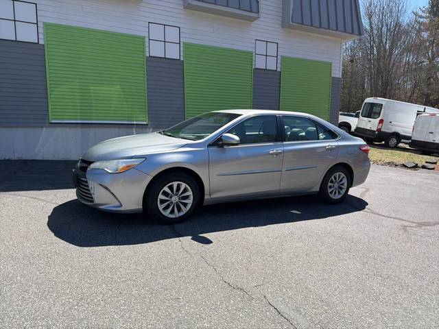 2015 Toyota Camry SE FWD photo