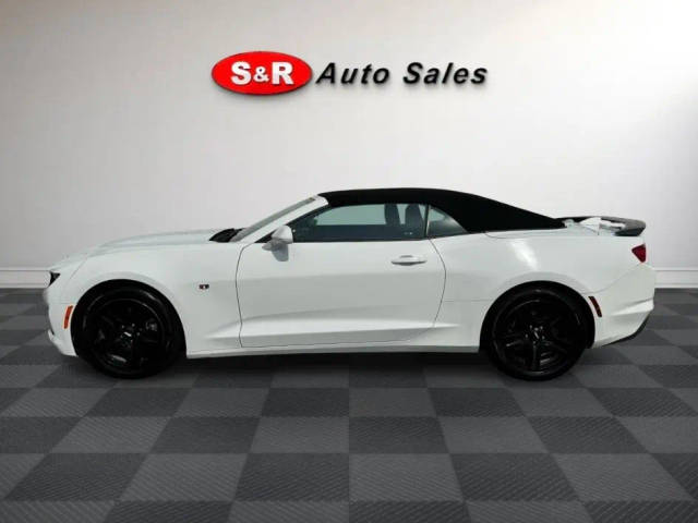 2020 Chevrolet Camaro 1LT RWD photo